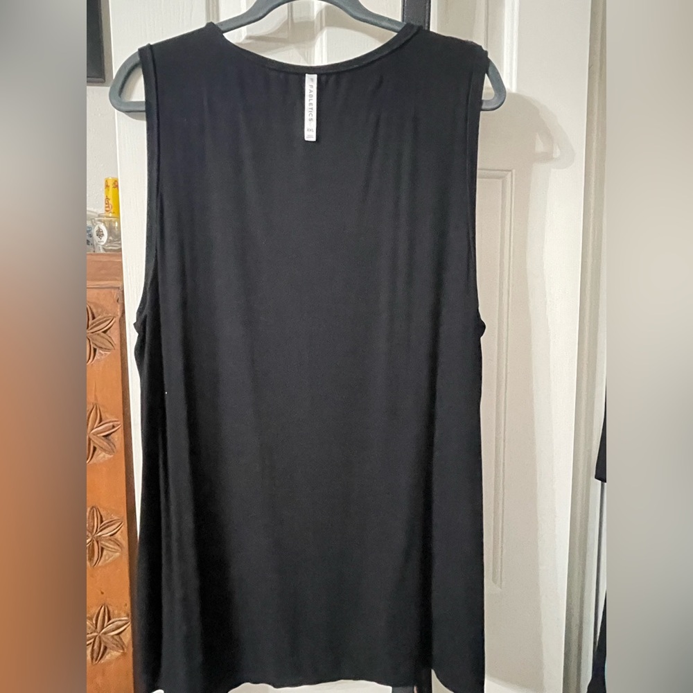 Women’s fabletics long stretch top